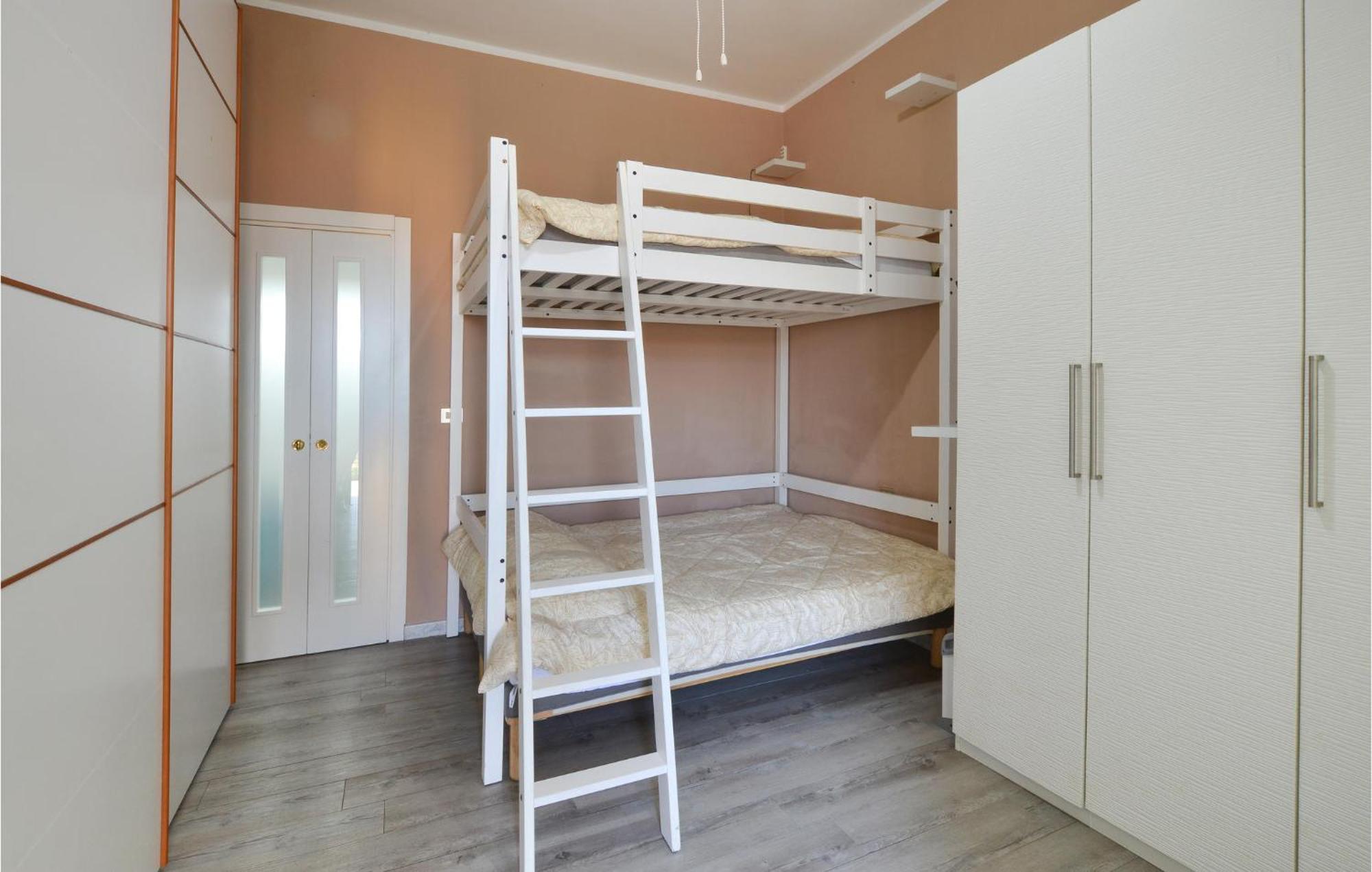 Apartment In With Kitchen Varazze